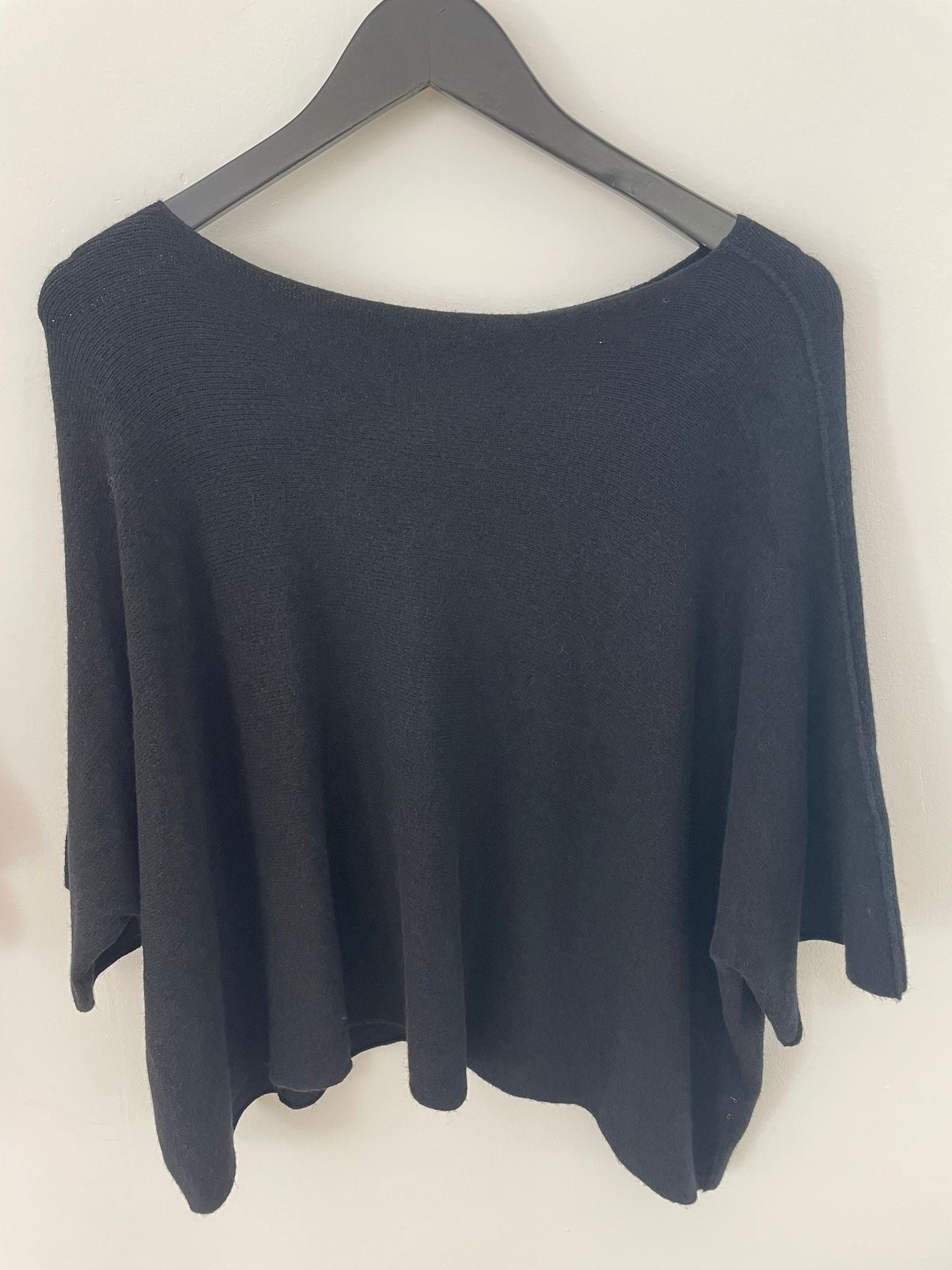 Cropped Sleeve Jumper